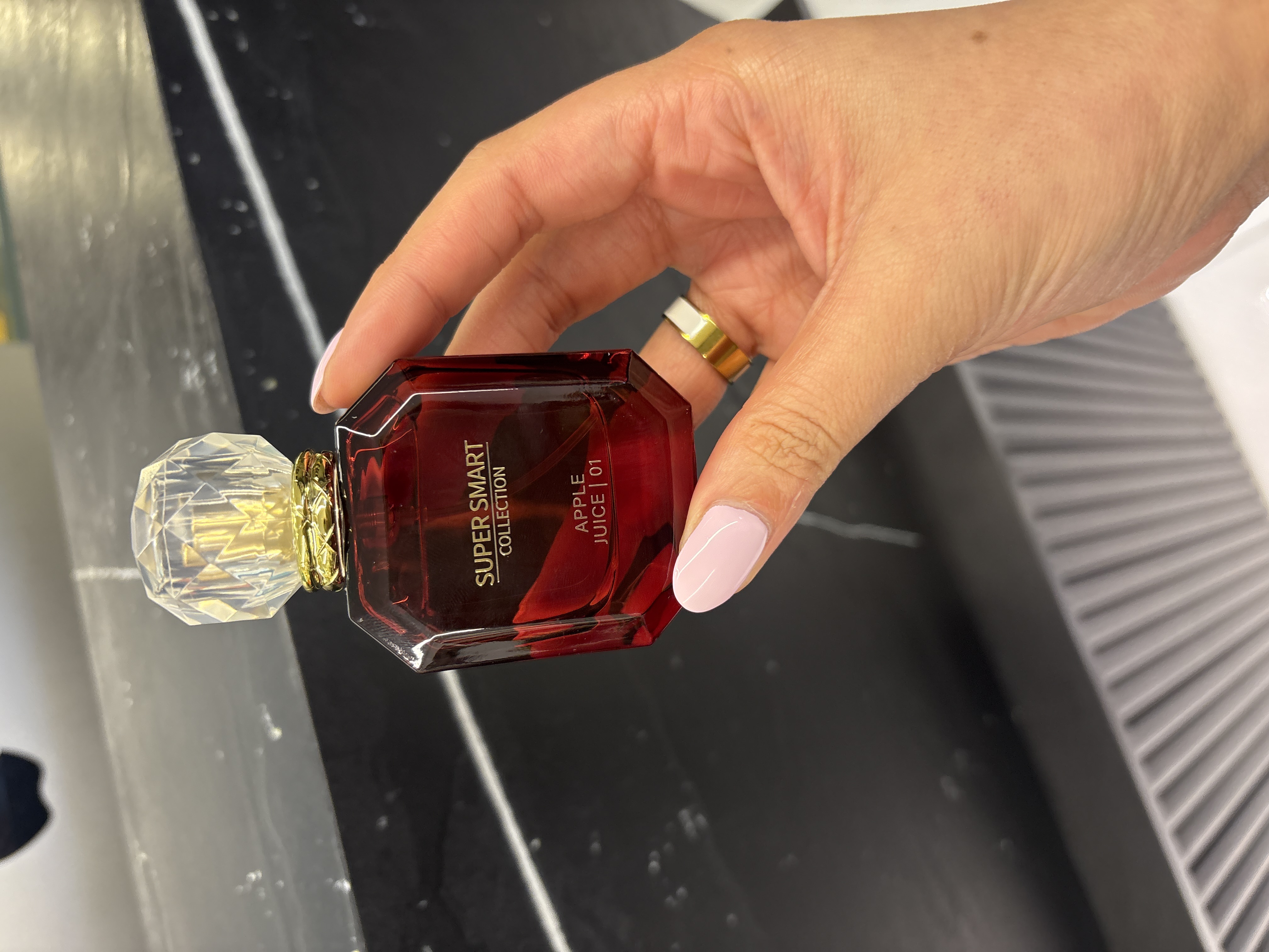 عطر ادکلن مینی اسمارت کایالی اپل رژ (۲۵میل)