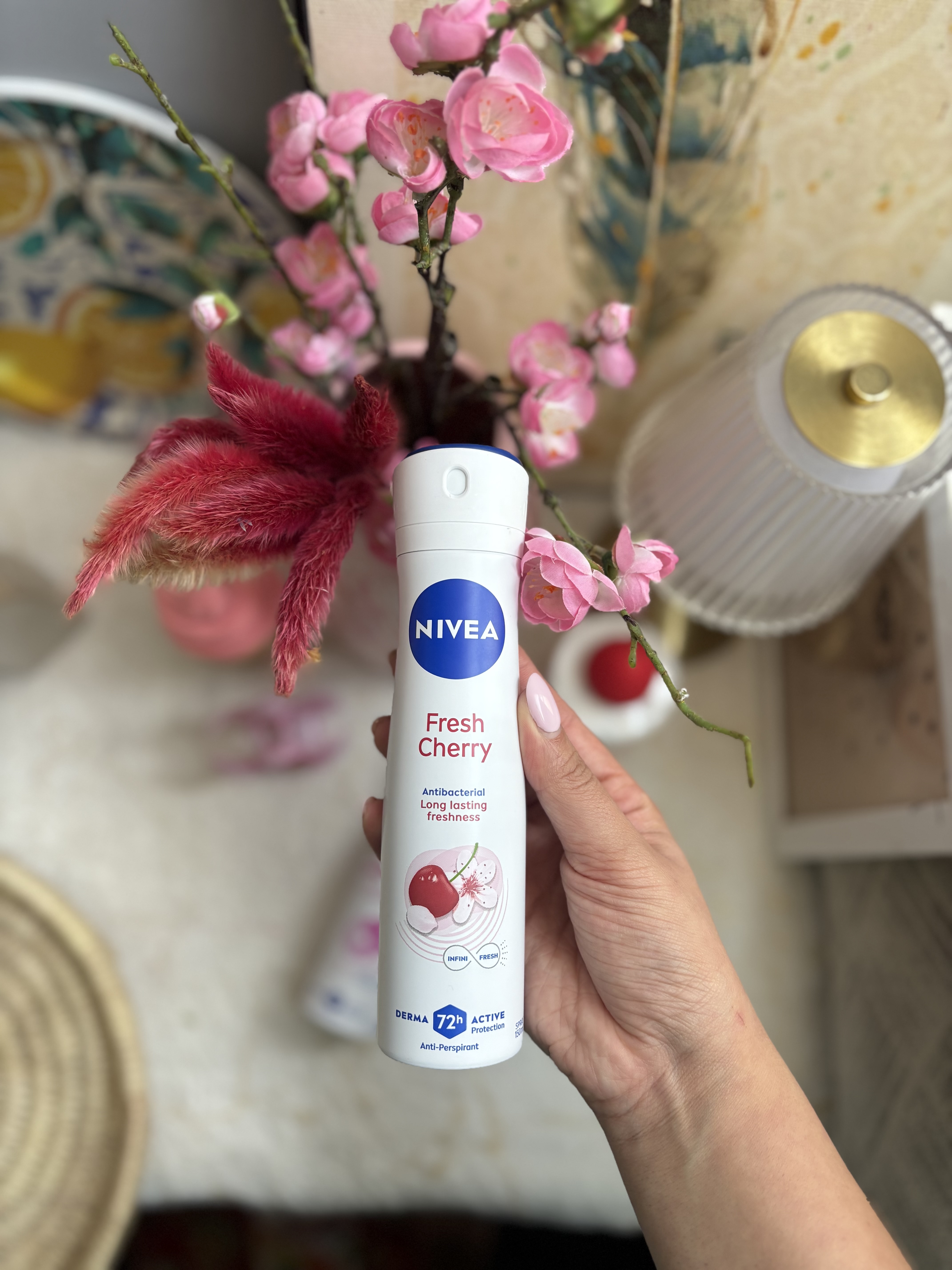 اسپری ضدتعریق زنانه مدل FRESH CHERRY با حجم 150 میل