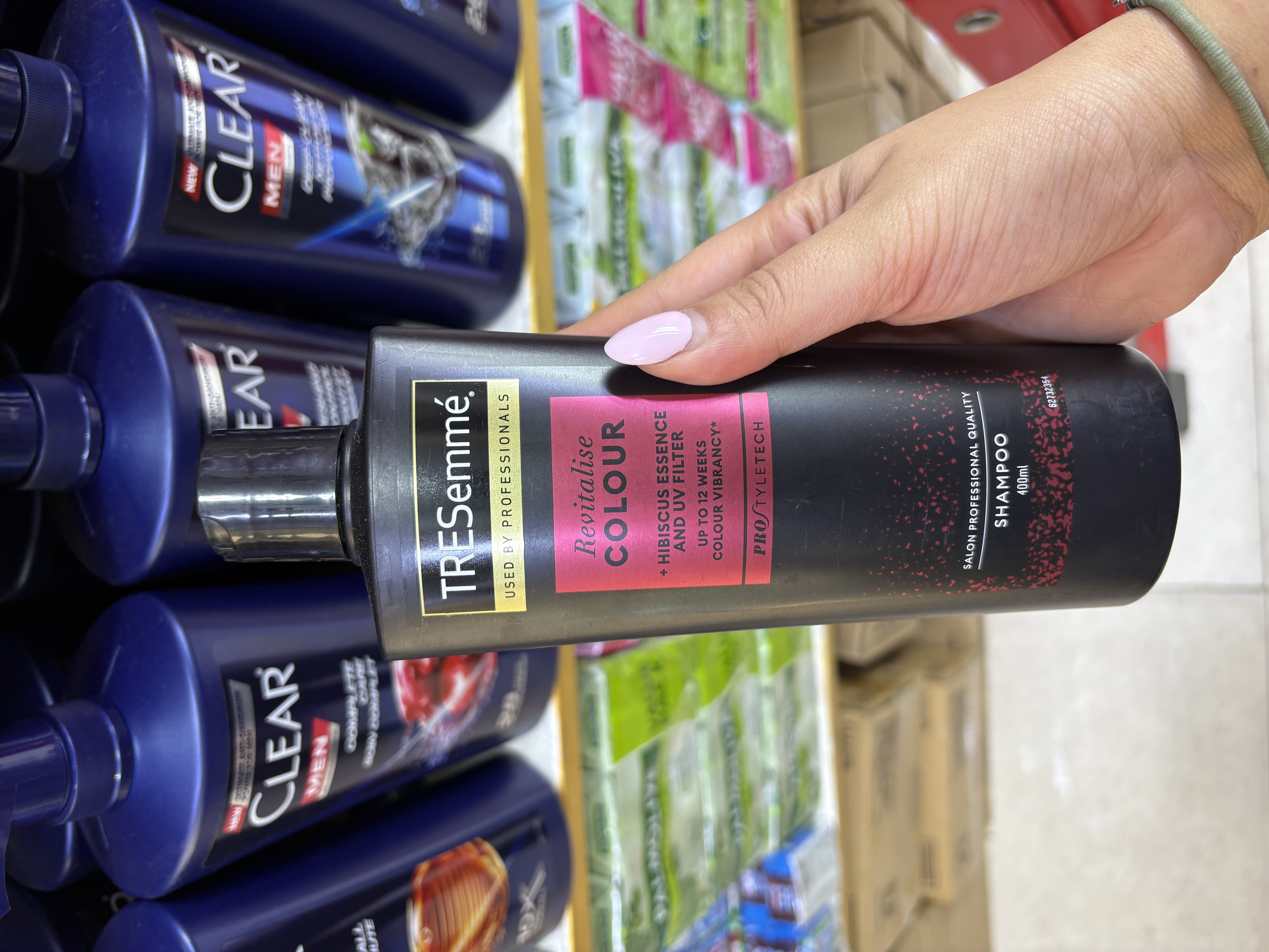 شامپو ترزمی tresemme مدل محافظ و احیاگر رنگ مو Colour Revitalise حجم 400 میلی لیتر (اورجینال)