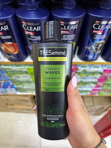 شامپو TRESemmé Flawless Waves حاوی روغن نارگیل - حجم۴۰۰میل