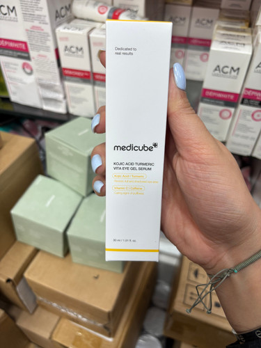 سرم ژلی دور چشم کوجیک اسید و زرد چوبه مدیکیوب Medicube Kojic Acid Turmeric Vita Eye