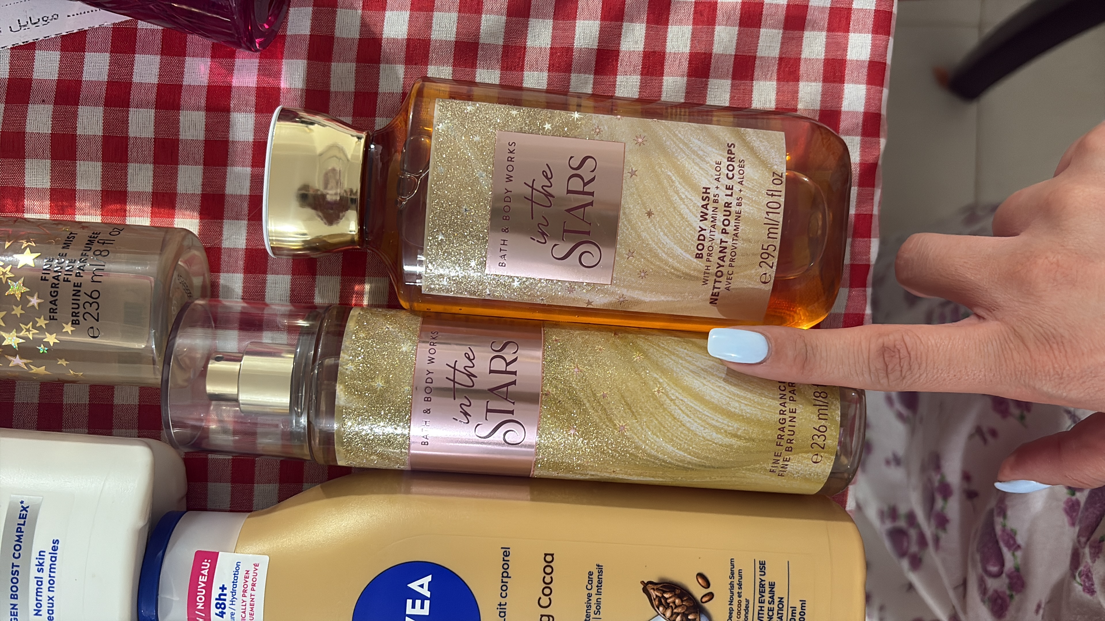 بادی اسپلش زنانه این د استار بث اند بادی ورکس مدل Bath & Body Works In The Stars Fine Fragrance Mis