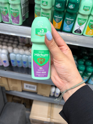مام رول زنانه شاور فرش میچام مدل Mitchum for Women Shower Fresh