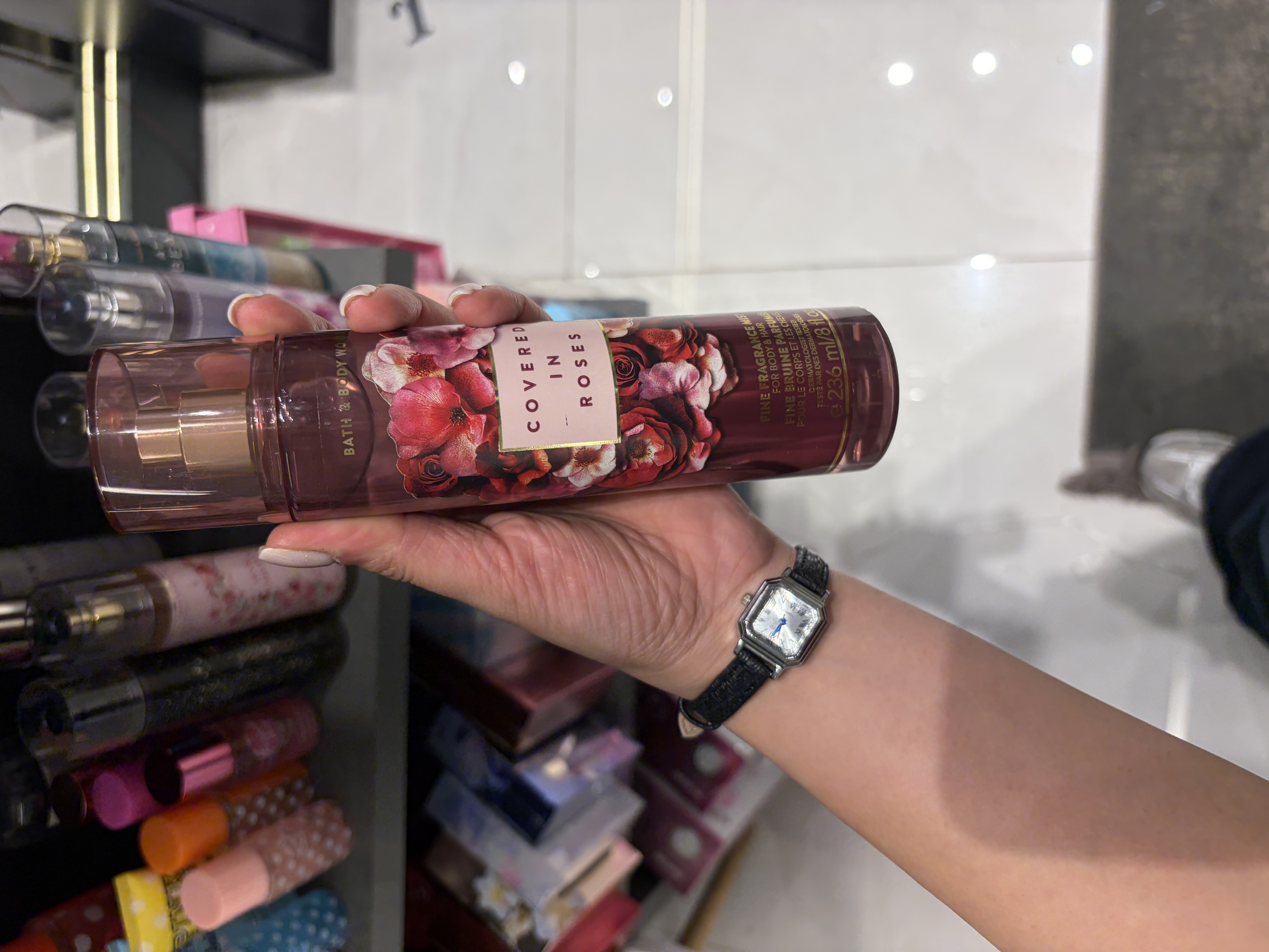 بادی میست بث اند بادی Bath & Body Covered in Roses