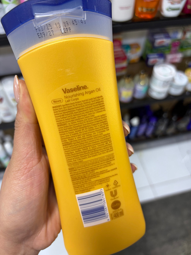 لوسیون بدن اورجینال 72 ساعته حاوی روغن آرگان مغذی و روشن کننده Nourishing Argan Oil