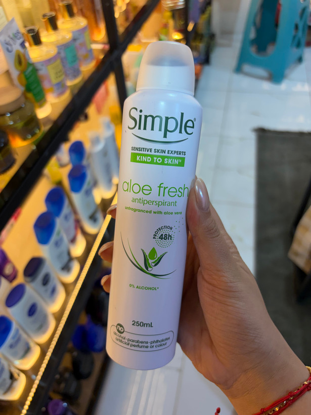 اسپری ضد تعریق سیمپل مدل Gentle Care حجم ۲۵۰ میل زنانه ۴۸ ساعته